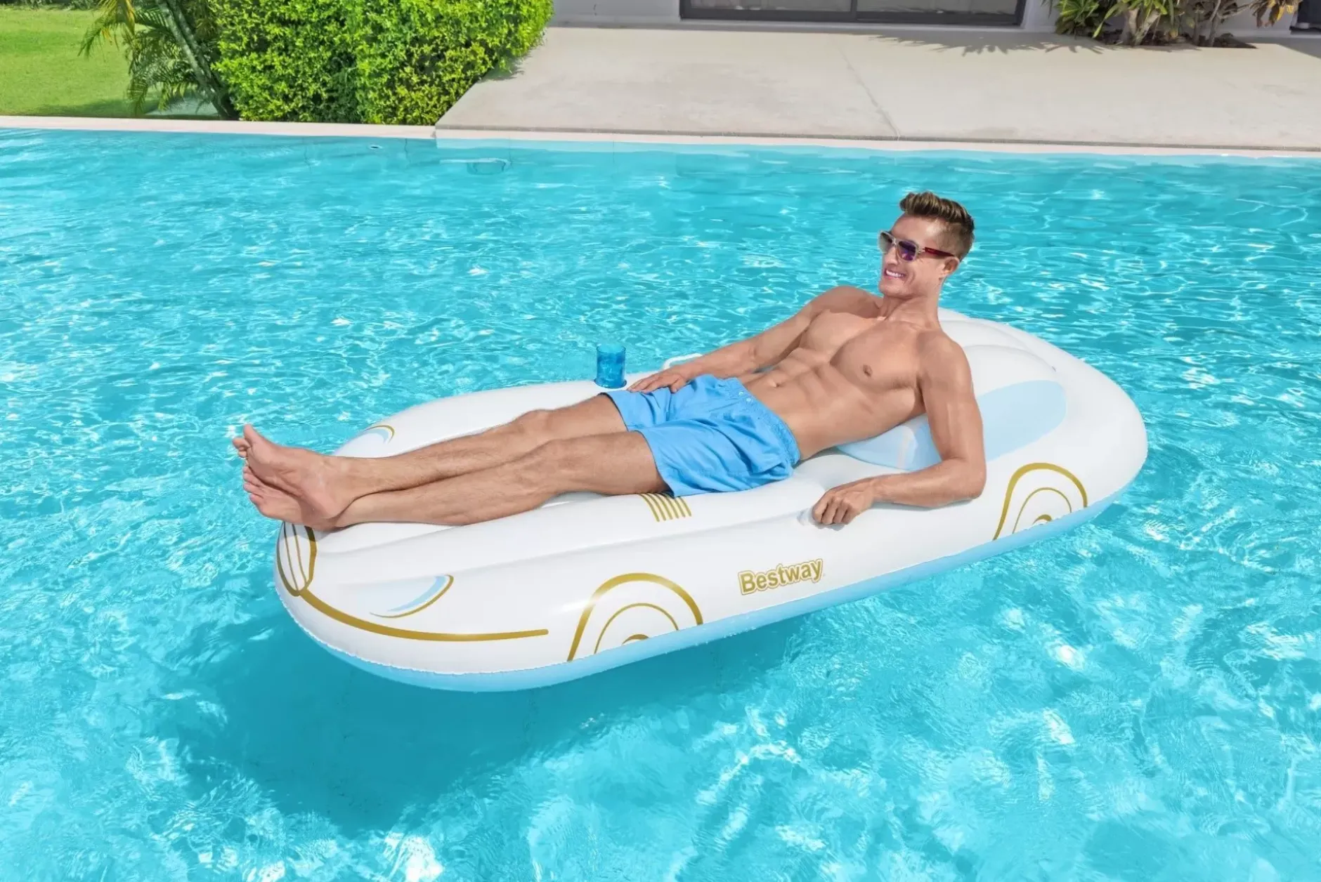 Clearance H2Ogo! Vacation Cruiser Inflatable Lounge Pool Lounges